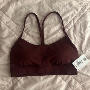 Lululemon Flow Y Nulu sports bra